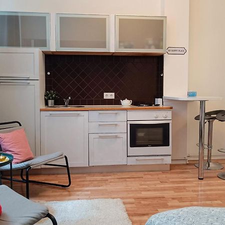 ריגה Julia Lacplesa Apartments מראה חיצוני תמונה
